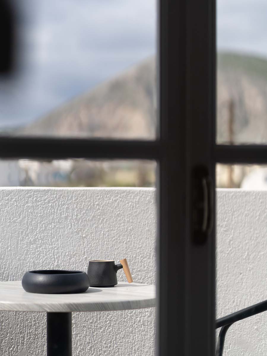 White Lily Santorini Rooms with balcony